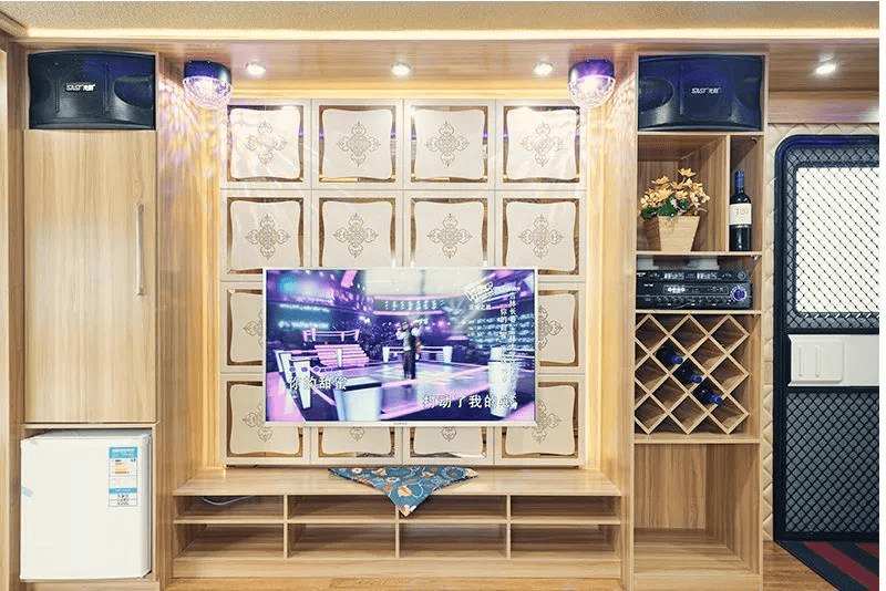 房車潮惠玩丨首個模塊化定制拖掛房車&ldquo;闖&rdquo;進(jìn)&ldquo;世界工廠&rdquo;,厲害了!